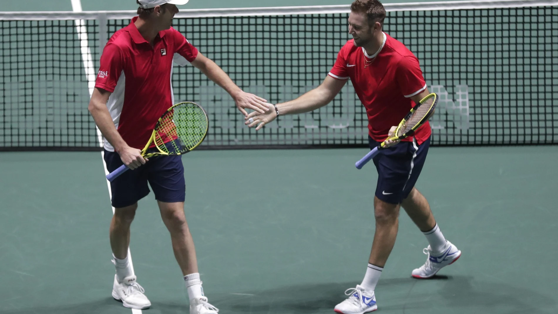 Sam Querrey y Jack Sock ganaron el partido de dobles a Italia
