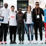 Leul Gebresilase, Joshua Cheptegei, Chiki Perez, Vivian Cheruiyot, Marta Esteban, Andrés Zamora y Sergio Pedraza