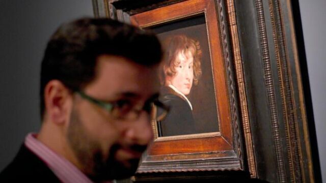 «Autorretrato», de 1615, de Van Dyck, que abre la exposición en El Prado