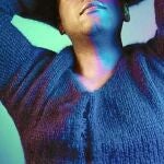 COMBINA LA MENTALIDAD modernizadora con la tradición de su país y alterna los sones caribeños con el jazz o el house