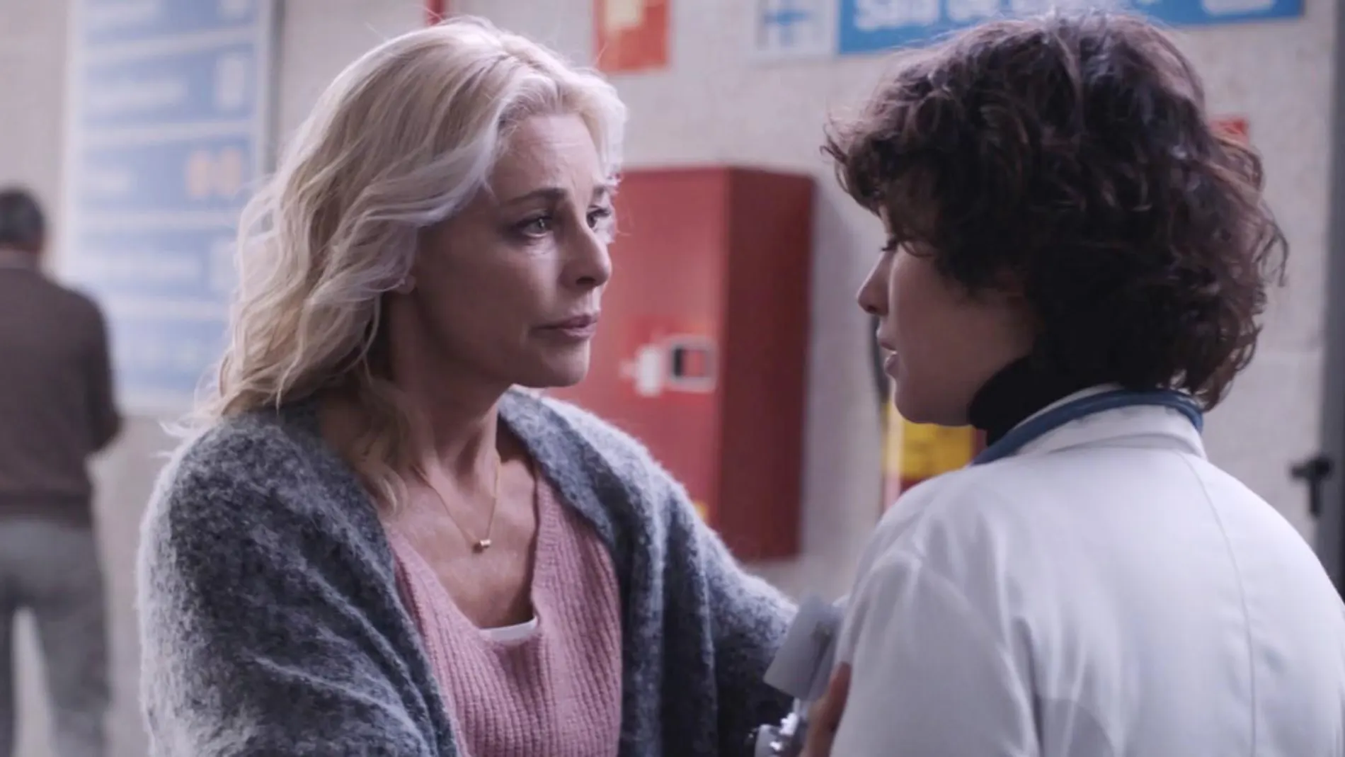 Belén Rueda y Aída Folch, intérpretes de la serie «Madres. Amor y vida»