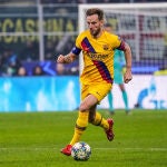 Rakitic durante el encuentro de Champions ante el Inter de Milán