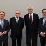 De izq. a dcha., Jaume Giró, Isidro Fainé, Juan José López Burniol y Antonio Vila