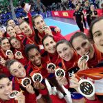 Las Guerreras, con la medalla de plata tras la polémica final contra Holanda