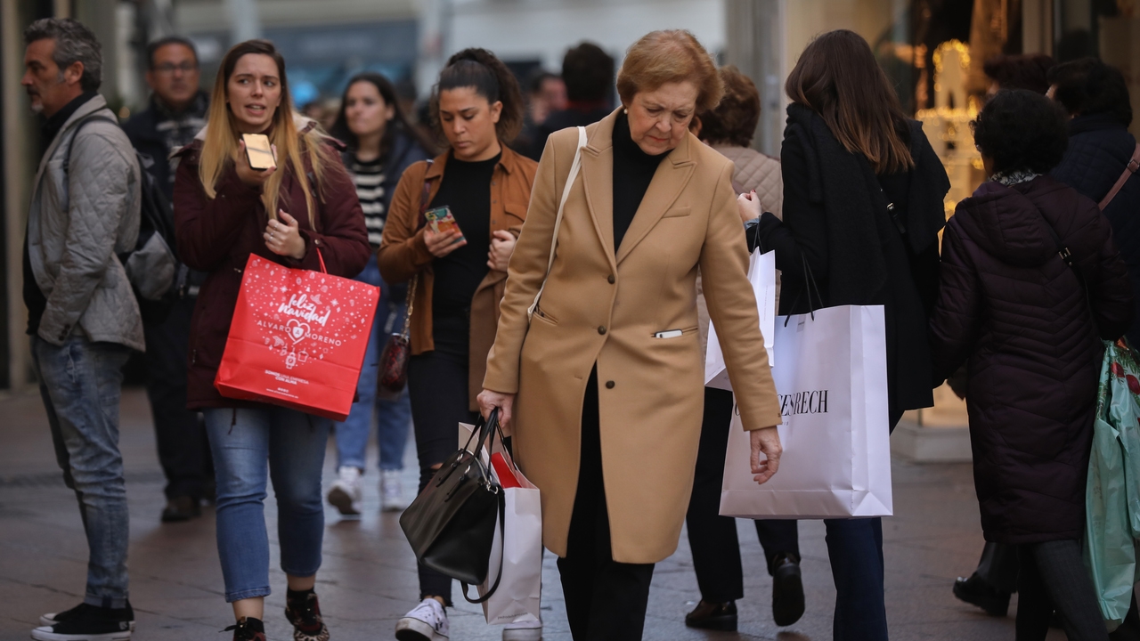 Estos son los domingos y festivos en los que los comercios gallegos podrán abrir en 2026