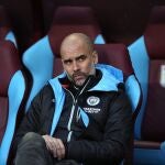 Guardiola, en el banquillo ante el Aston Villa