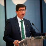 El vicepresidente de la Junta, Juan Marín, durante una rueda de prensaMLG 13-01-2020.-El vicepresidente de la Junta y consejero de Turismo, Regeneración, Justicia y Administración Local, Juan Marín, informa de la participación de Andalucía en Fitur-ÁLEX ZEA. Álex Zea / Europa Press13/01/2020