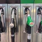 Los surtidores de carburante de una estación de servicio