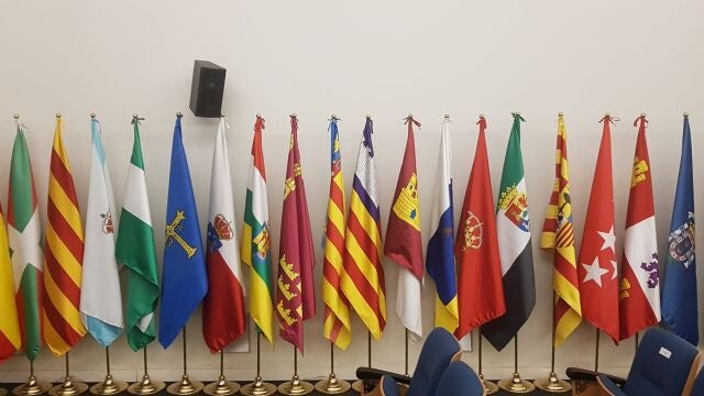 Todas las comunidades habrán cumplido 40 años dentro de nueve meses