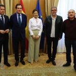 La ministra de Trabajo, Yolanda Díaz, con los agentes sociales