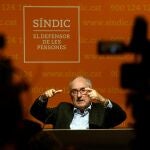 El Síndic de Greuges, Rafael Ribó, durante una rueda de prensa EFE/Toni Albir