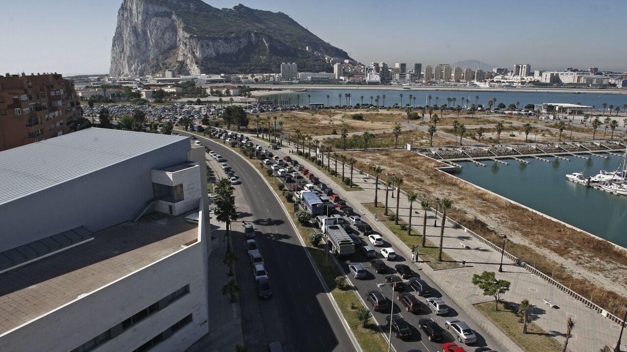 El acuerdo sobre Gibraltar "deja a un lado" los polémicos rellenos