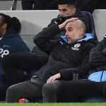 Guardiola, en el banquillo durante el último partido del Manchester City