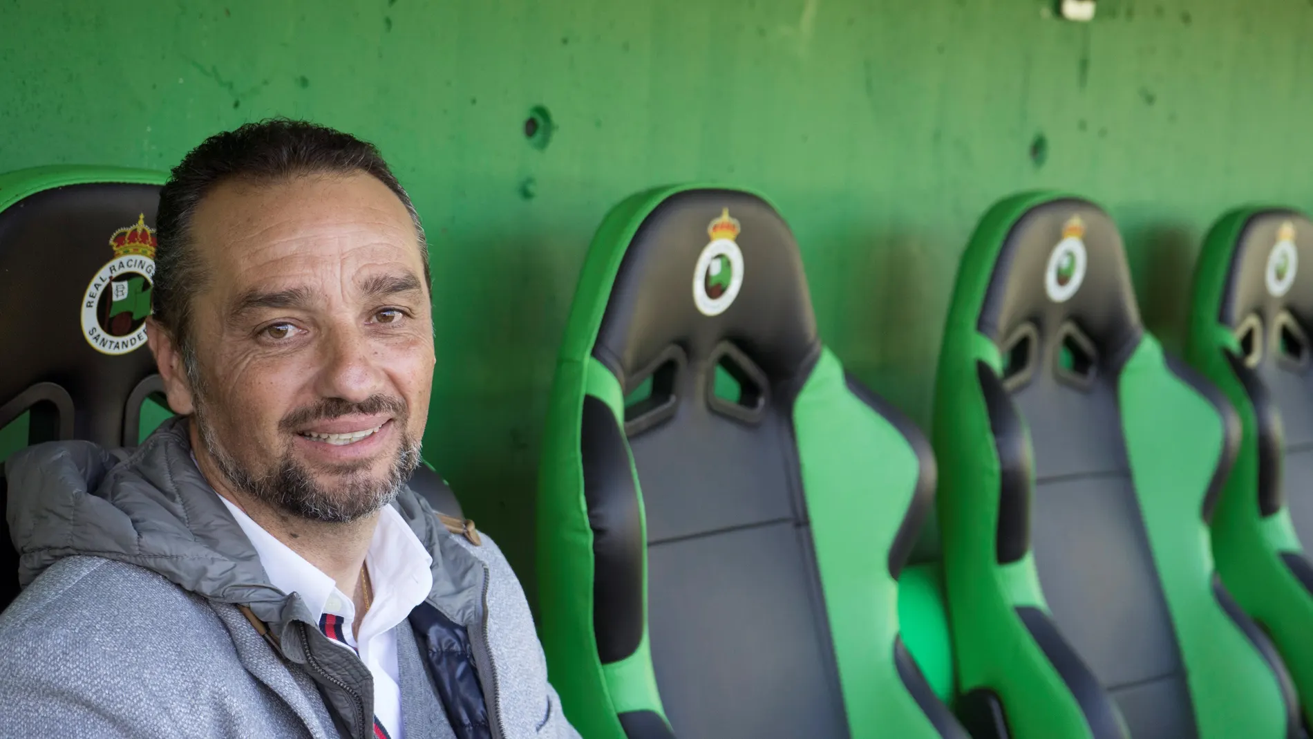 José Luis Oltra nuevo entrenador del Racing