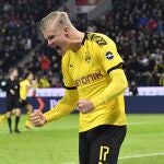 Erling Braut Haaland celebra un gol en Bundesliga