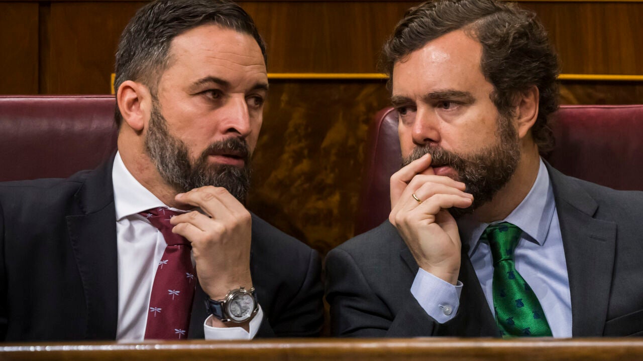 Espinosa de los Monteros desvela por primera vez si mantiene la ...
