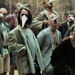 La pieza teatral "Las aves", del director granadino Juan Dolores Caballero, es una adaptación de una comedia de Aristófanes protagonizada por Belén Lario y Sergio Andolini
