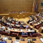 Imagen de archivo del pleno de Les Corts