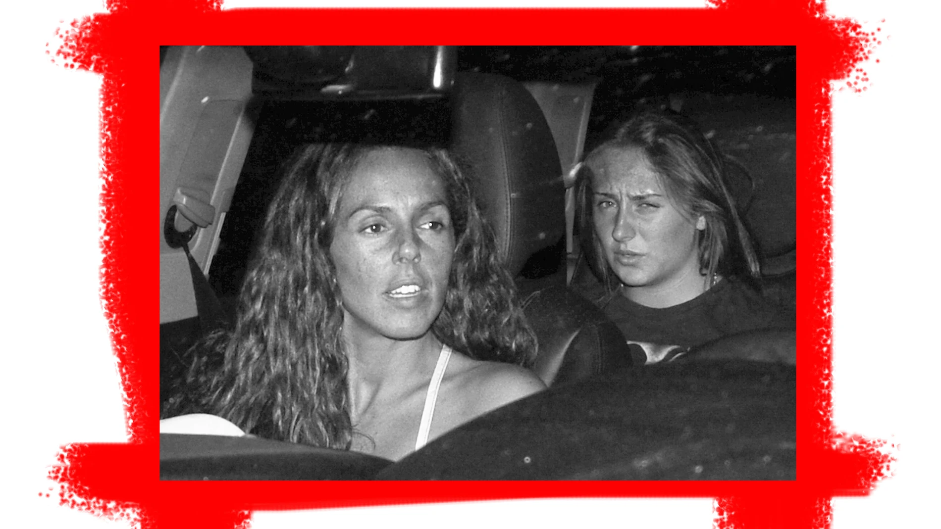 Rocío Carrasco y su hija Rocío Flores en el coche.