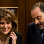 Dolores Delgado, en el Congreso junto a Ávalos cuando era ministra de Justicia del Gobierno