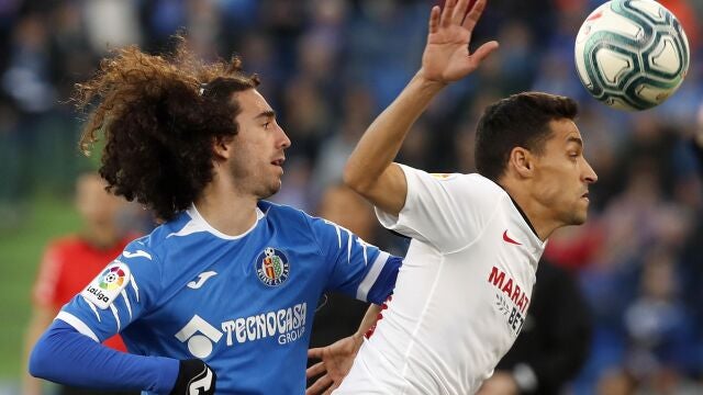 GRAF5417. GETAFE (MADRID), 23/02/2020.- Marc Cucurella con el Getafe frente al Sevilla. EFE/Javier Lizón