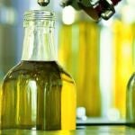 Frascos con aceite