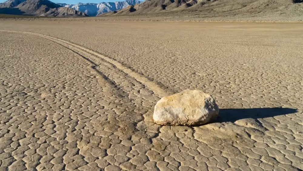 Las misteriosas piedras del Valle de la Muerte