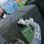 Contenedor de reciclaje para residuos de vidrio