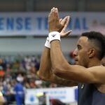 El velocista español Orlando Ortega, celebra tras ganar su serie de 60 metros lisos, durante el LVI Campeonato de España de pista cubierta, que se celebra este sábado y domingo en Orense