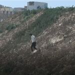 Menas escapándose del Centro Purísima de Melilla