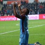 Daniel Sturridge celebra un gol con el Trabzonspor.