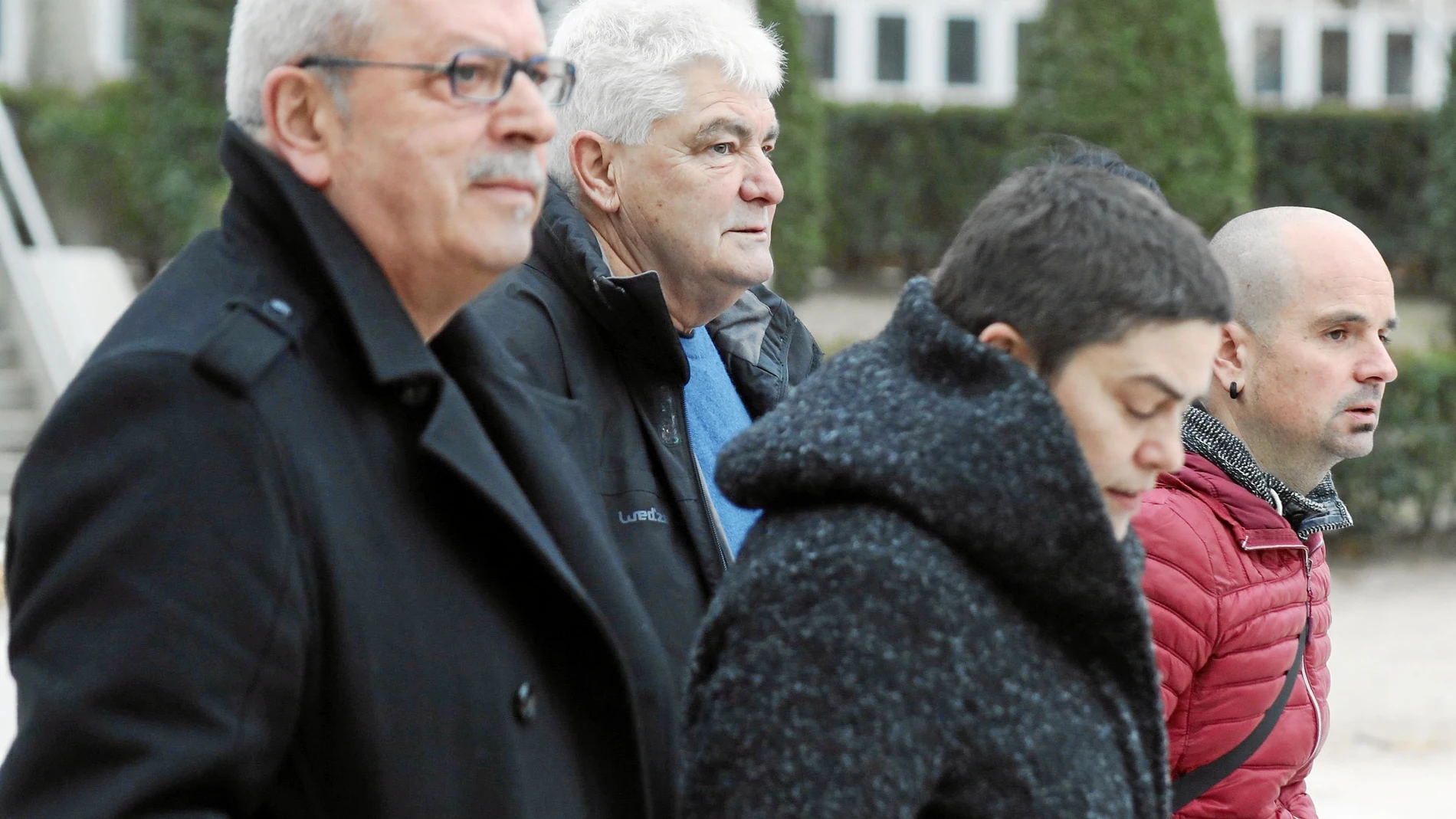 El ex dirigente etarra «Kubati», segundo por la izquierda, negó al juez el pasado martes que detrás de «Kalera Kalera» haya una estructura