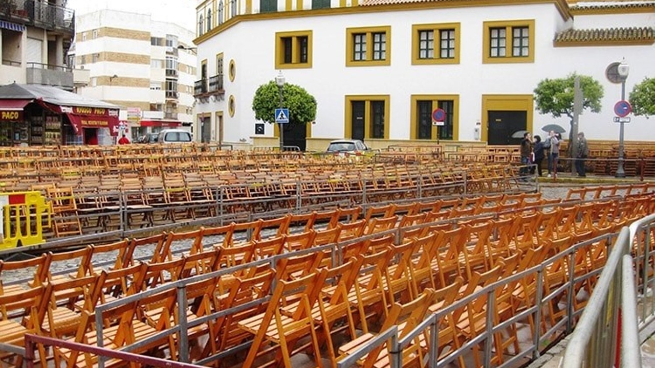 En versión aragonesa: así es 'el que se fue a Sevilla perdió su silla' que sustituye al mueble por el mayor depredador del Pirineo