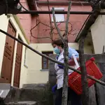 Reparto de ayuda en Castro Daire