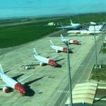 Aviones aparcados en el aeropuerto de Lleida-Alguaire