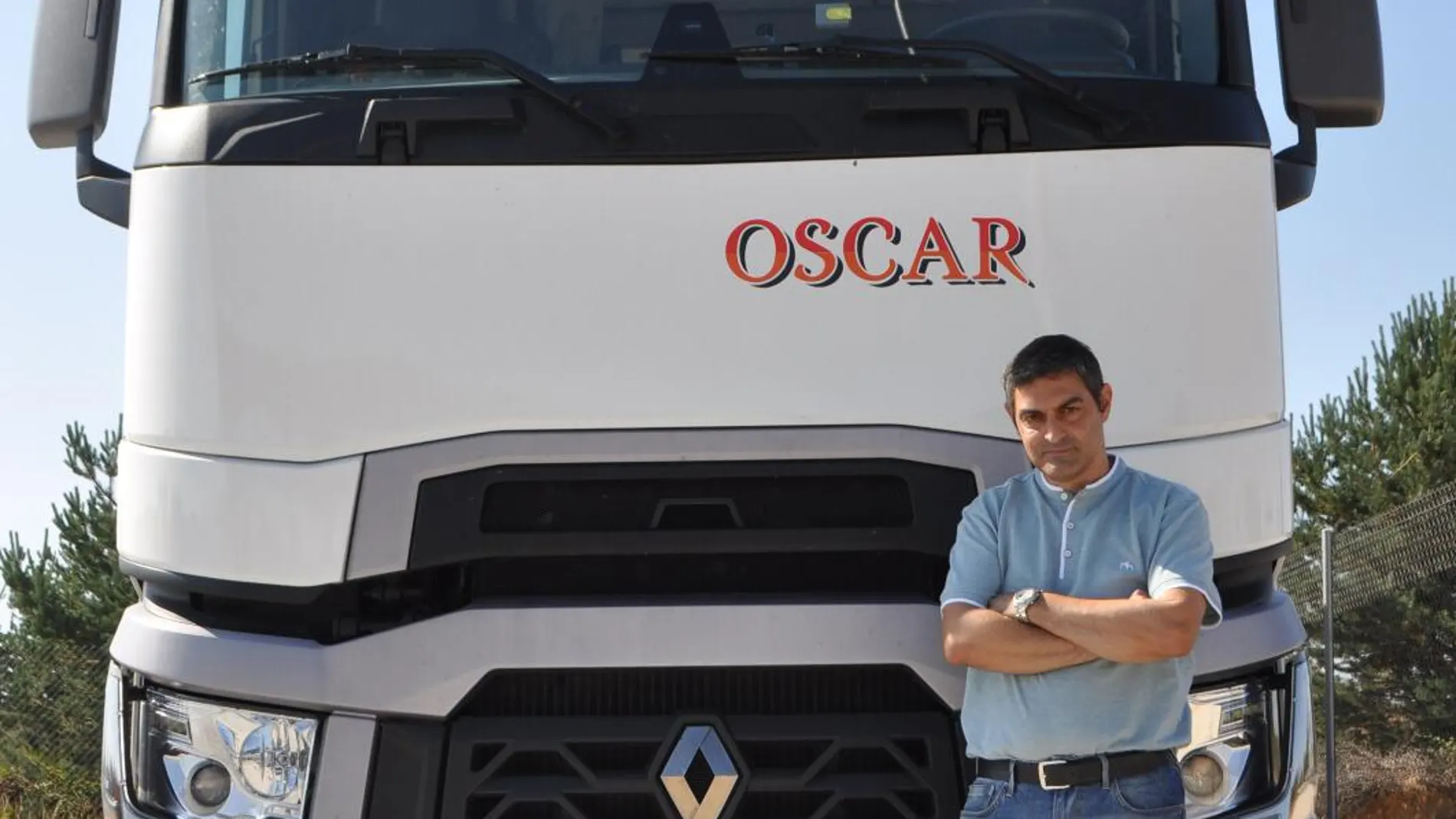 Óscar Baños Merino lleva 24 años al volante
