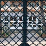 Fachada de la residencia de ancianos de Nuestra Señora de Consolación en el barrio de Triana de Sevilla, donde han sido aislados 95 ancianos y 10 monjas