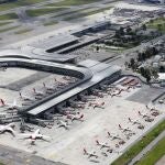 Unos 10.000 aviones están aparcados en los aeropuertos de todo el mundo