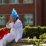 Personal sanitario trabaja sin los EPIs ni medidas de seguridad suficientes