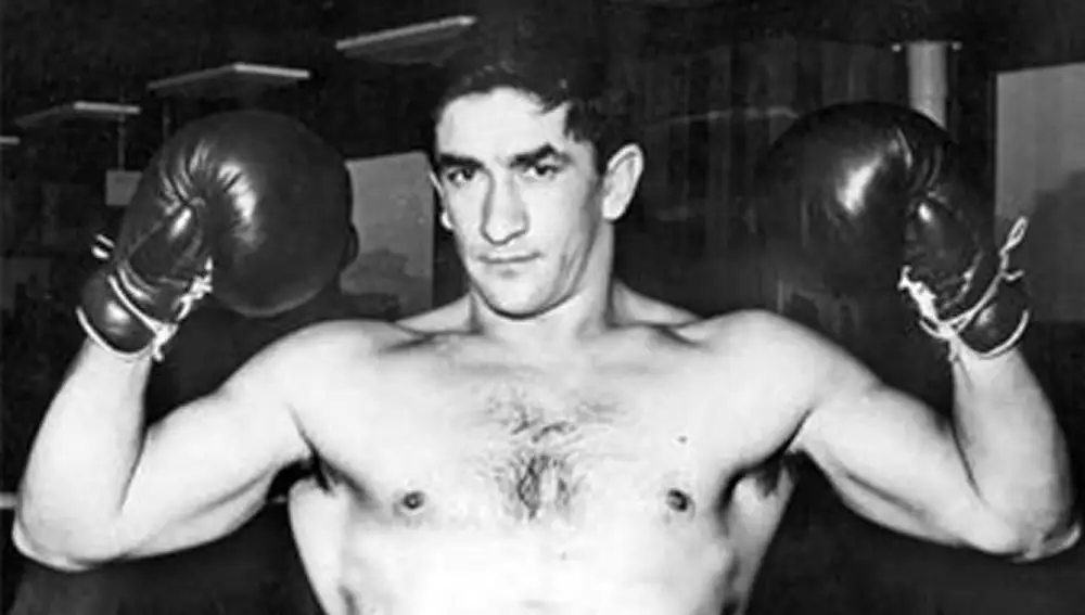 Urtain, un boxeador de pegada dura y vida dramática