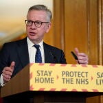 Michael Gove, ministro británico de Vivienda y Comuidades, participó en el encuentro junto a empresarios y políticos de la oposición