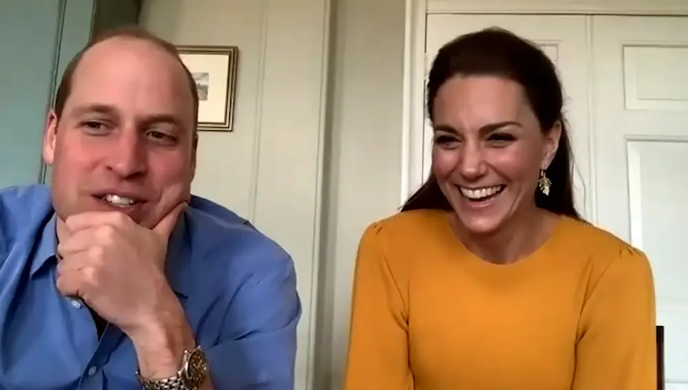 Kate Middleton y el Príncipe William dan sorpresa a estudiantes y maestros