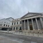 Fachada del Congreso de los Diputados donde se celebrará el Día de la Constitución
