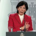 La ministra de Educación y Formación Profesional, Isabel Celaá, tras la reunión de ayer con los responsables educativos de las comunidades autónomas.