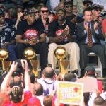 Los Bulls de Jordan, en la celebración del sexto anillo