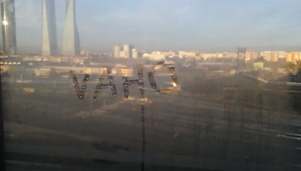 El vaho incluye pequeñas gotas que impiden que podamos ver