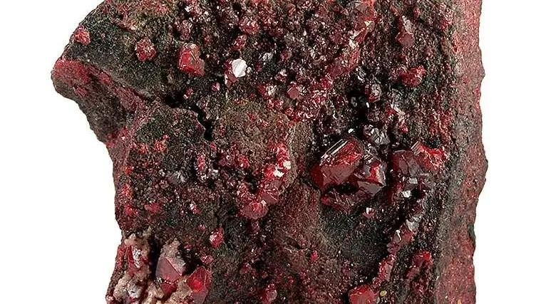 Cristales rojos de cinabrio, un mineral compuesto por sulfuro de mercurio.