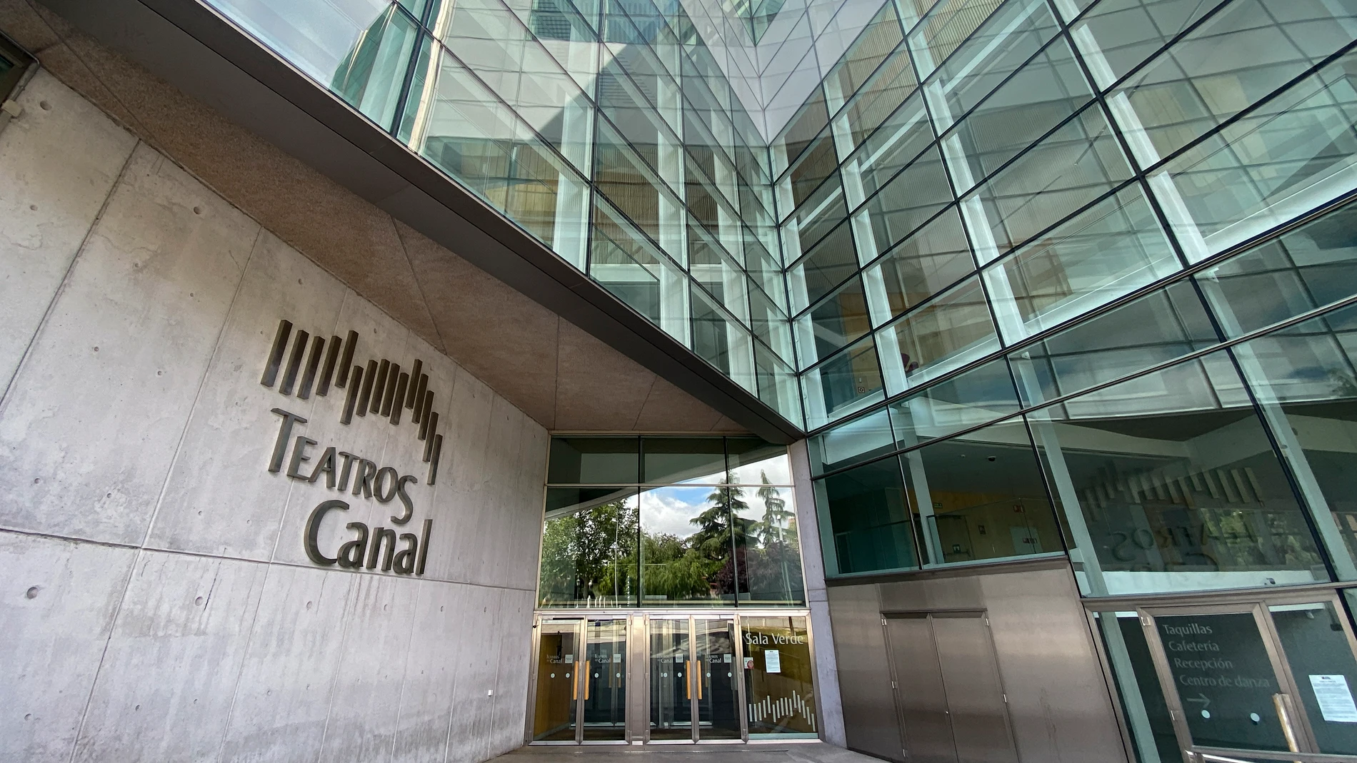 Madrid plantea retrasar a mitad de junio la apertura de teatros