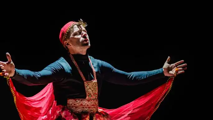 #culturaencasa: de la soberbia de Jordan a una enfermedad teatral sin cura