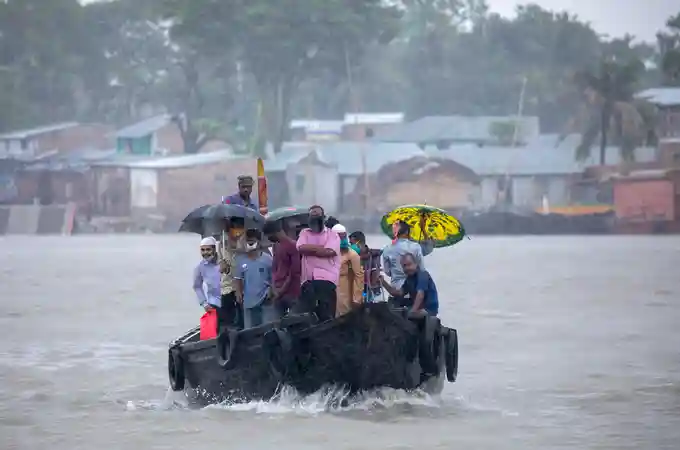 Millones de evacuados y 14 muertos por el ciclón “Amphan” en India y Bangladés Millones de evacuados y 14 muertos por el ciclón “Amphan” en India y Bangladés